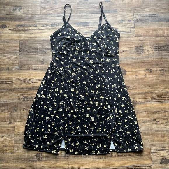 Marilyn Monroe Dresses & Skirts - Marilyn Monroe Women's Black Yellow Floral Print Sleeveless Dress Sz Large